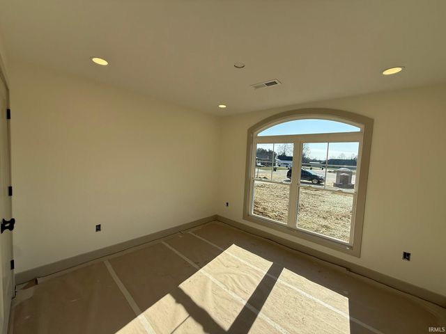 9385 Walter Tell Lane, Tell City, IN 47586