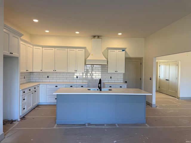 9385 Walter Tell Lane, Tell City, IN 47586