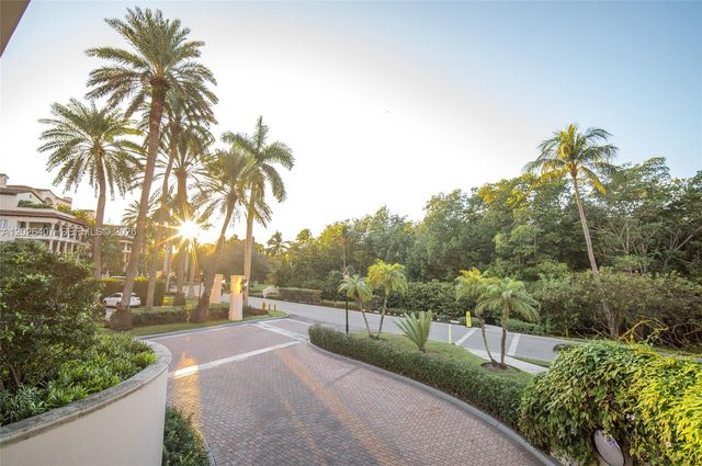 19211 Fisher Island Drive 19211, Miami Beach, FL 33109