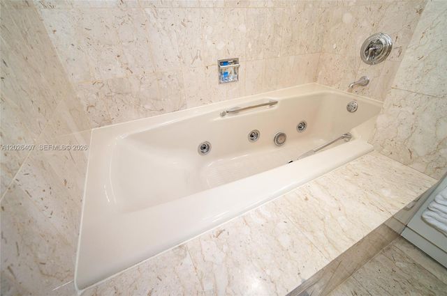 19211 Fisher Island Drive 19211, Miami Beach, FL 33109