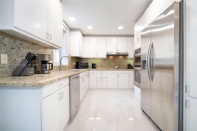 19211 Fisher Island Drive 19211, Miami Beach, FL 33109