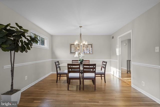 8701 CROMWELL DR, Springfield, VA 22151