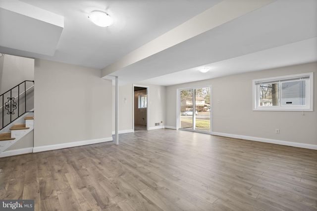 8701 CROMWELL DR, Springfield, VA 22151