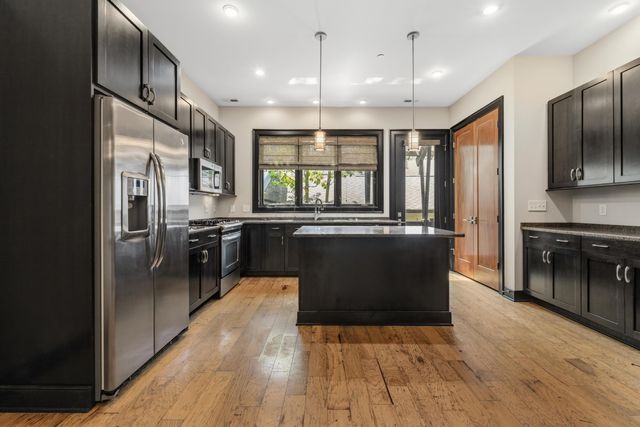 53 N 5th Street, TH15, Columbus, OH 43215