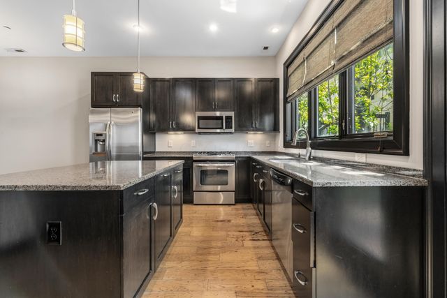 53 N 5th Street, TH15, Columbus, OH 43215