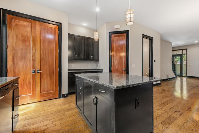 53 N 5th Street, TH15, Columbus, OH 43215