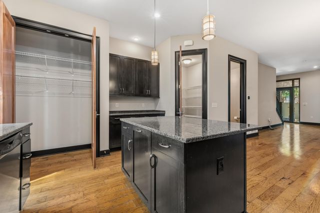 53 N 5th Street, TH15, Columbus, OH 43215