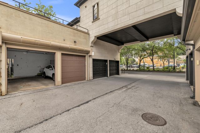 53 N 5th Street, TH15, Columbus, OH 43215