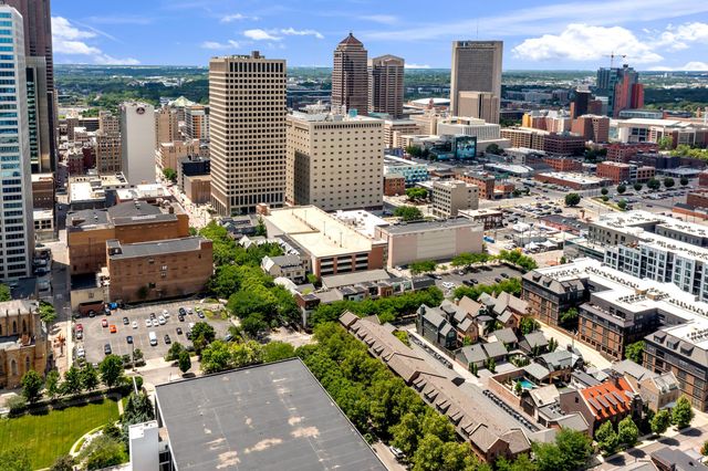 53 N 5th Street, TH15, Columbus, OH 43215