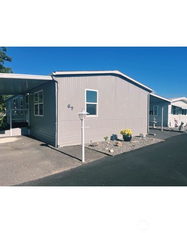 67 Jade Street, Walla Walla, WA 99362