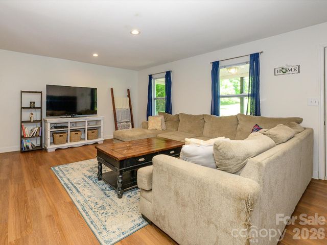 1620 Blueberry Street, Mount Pleasant, NC 28124