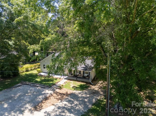 1620 Blueberry Street, Mount Pleasant, NC 28124