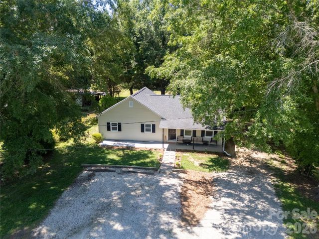 1620 Blueberry Street, Mount Pleasant, NC 28124