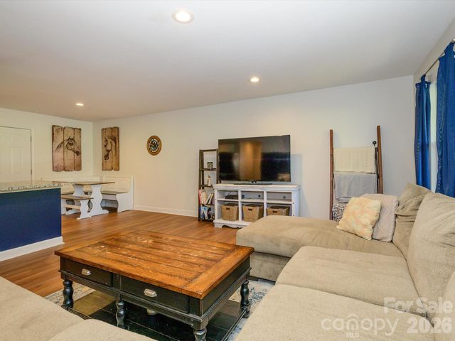 1620 Blueberry Street, Mount Pleasant, NC 28124