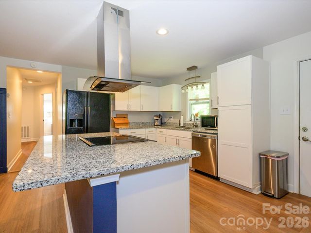 1620 Blueberry Street, Mount Pleasant, NC 28124
