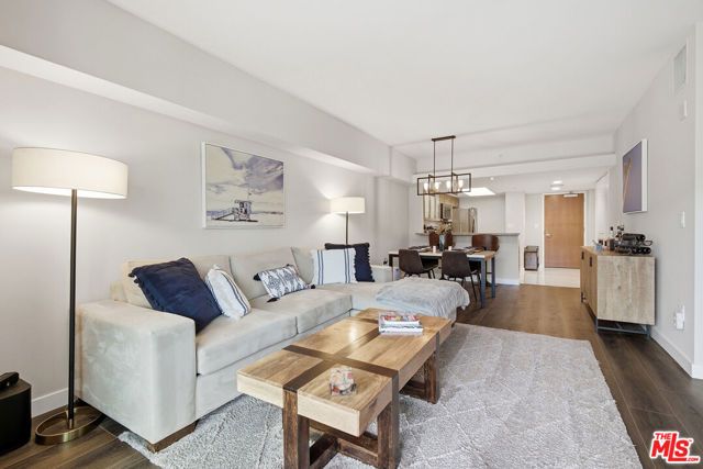 13700 MARINA POINTE Drive 519, Marina Del Rey, CA 90292