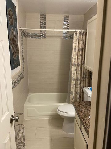 2203 Place Rebecca Lane C5, Houston, TX 77090