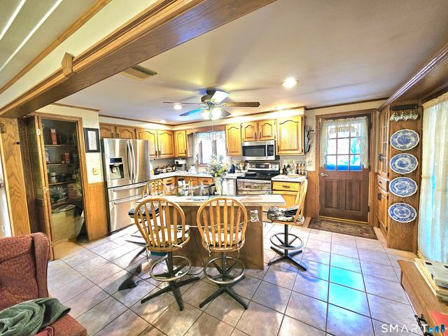 20 Jackson Road, Plainfield, CT 06374