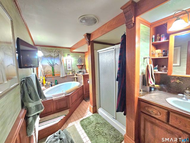 20 Jackson Road, Plainfield, CT 06374