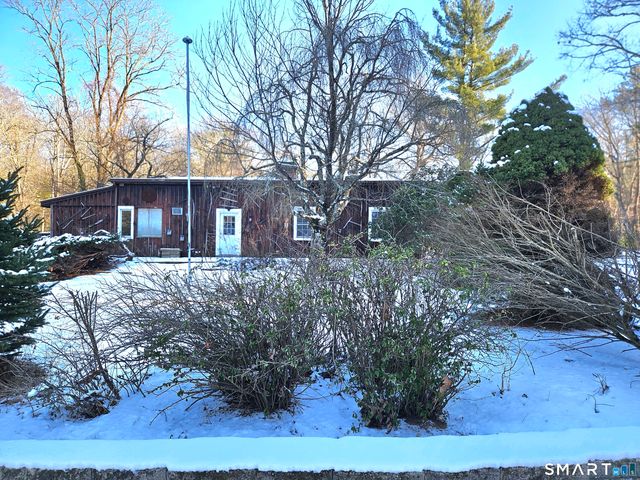 20 Jackson Road, Plainfield, CT 06374