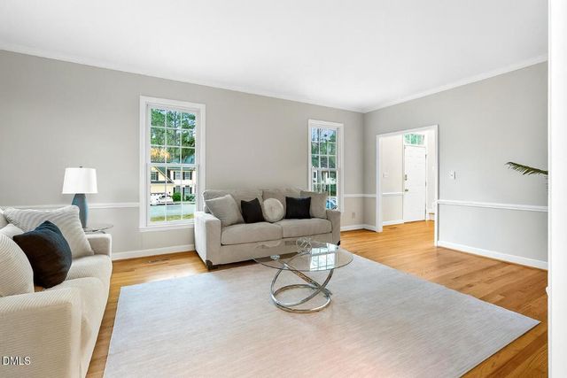 3806 Lochnora Parkway, Durham, NC 27705