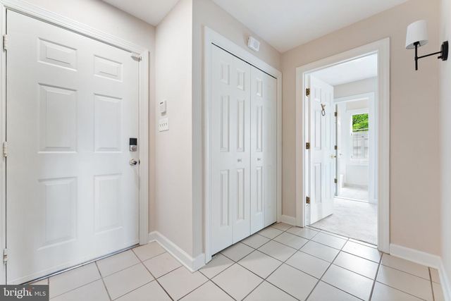 8300 FALCON GLEN RD, Warrenton, VA 20186