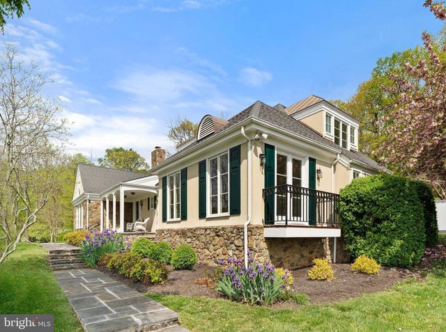 8300 FALCON GLEN RD, Warrenton, VA 20186