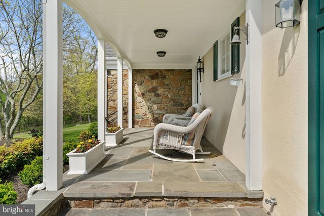 8300 FALCON GLEN RD, Warrenton, VA 20186