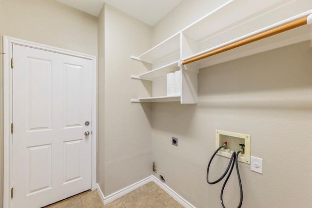 17901 Madden DR, Pflugerville, TX 78660