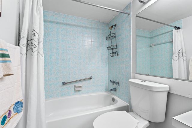 230 Pine Hov Circle A-2, Greenacres, FL 33463