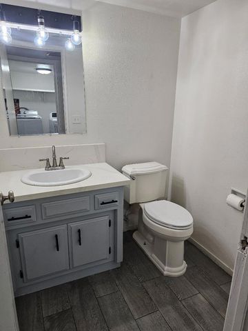 2705 Puder Street, Bakersfield, CA 93306