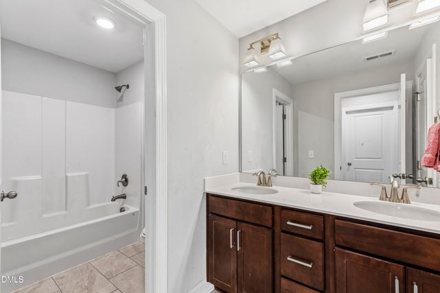 821 Challenger Lane, Knightdale, NC 27545