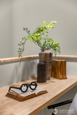 16437 241st Avenue SE, Issaquah, WA 98027