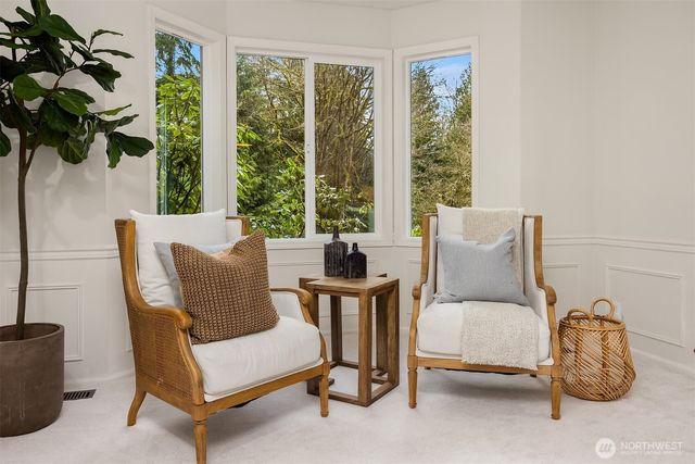 16437 241st Avenue SE, Issaquah, WA 98027