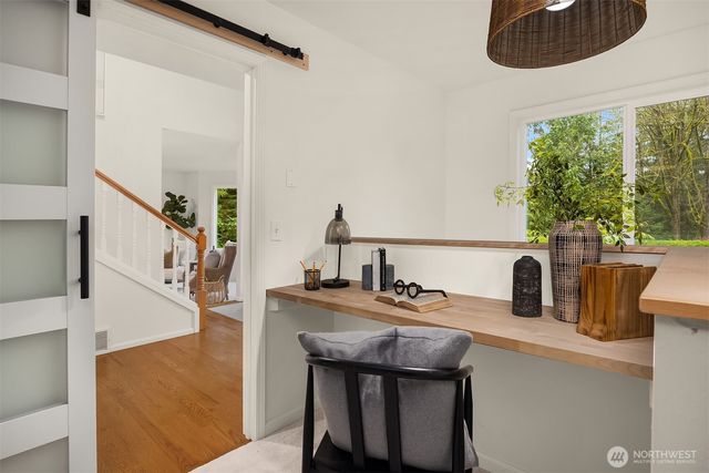 16437 241st Avenue SE, Issaquah, WA 98027