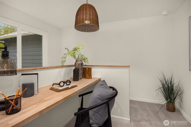 16437 241st Avenue SE, Issaquah, WA 98027