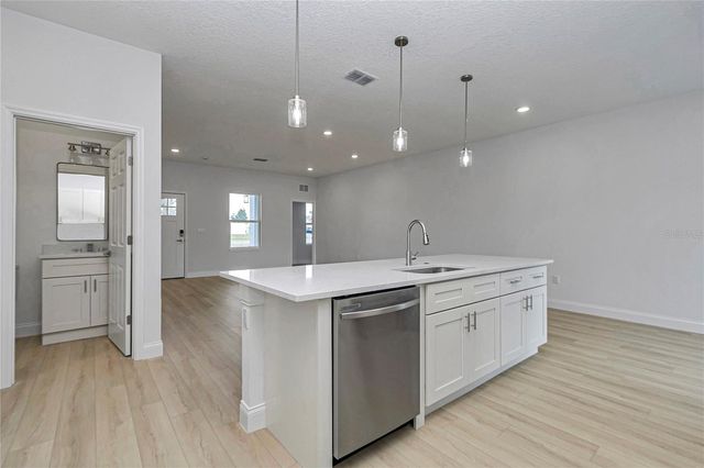 2438 SW 156TH LOOP, Ocala, FL 34473