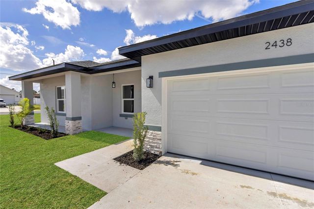 2438 SW 156TH LOOP, Ocala, FL 34473