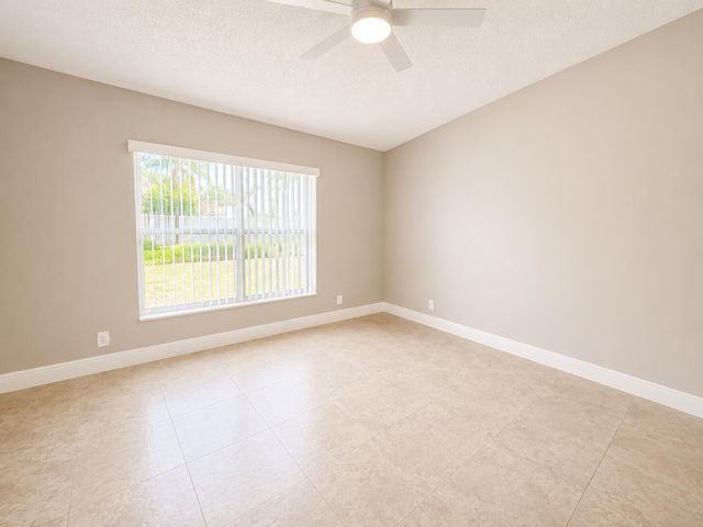 1220 NW 15th Avenue A, Boca Raton, FL 33486
