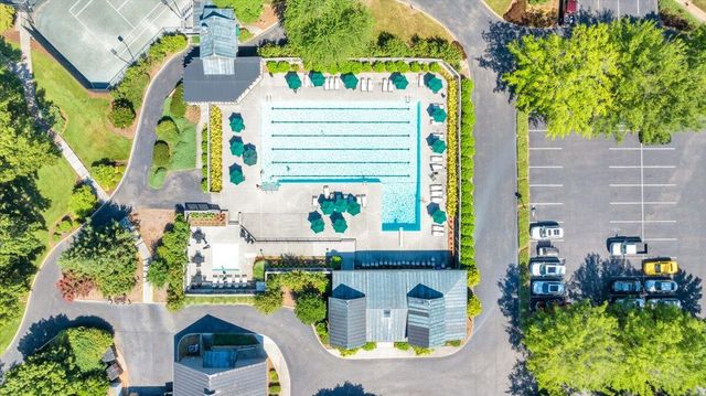 30 Island Green Dr Unit 4, Penhook, VA 24137
