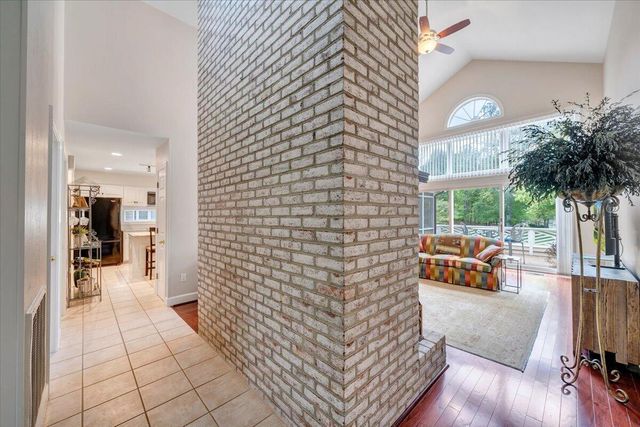 30 Island Green Dr Unit 4, Penhook, VA 24137