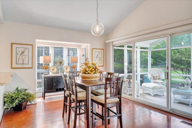 30 Island Green Dr Unit 4, Penhook, VA 24137