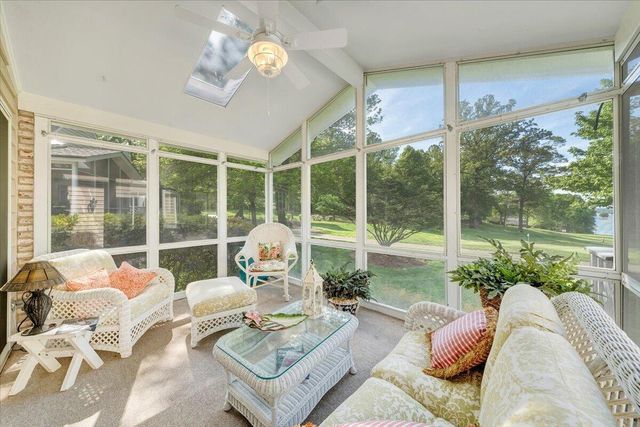 30 Island Green Dr Unit 4, Penhook, VA 24137