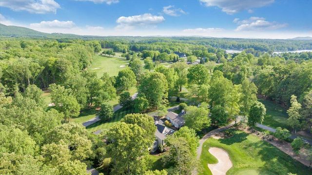 30 Island Green Dr Unit 4, Penhook, VA 24137