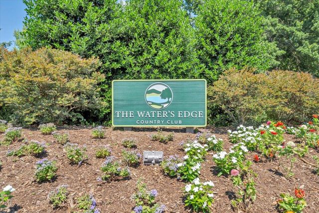 30 Island Green Dr Unit 4, Penhook, VA 24137