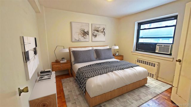 82-39 134th Street 1H, Briarwood, NY 11435