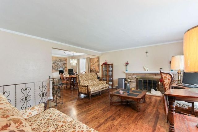 2025 Beulah ROAD, Churchill Boro, PA 15235