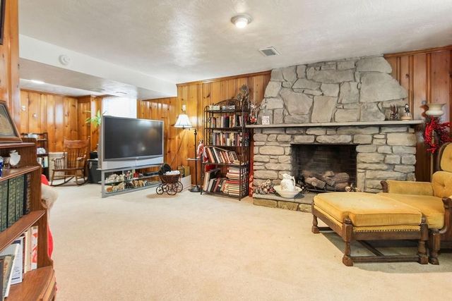 2025 Beulah ROAD, Churchill Boro, PA 15235