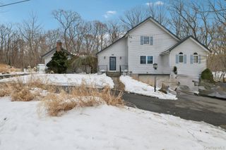 36 Locust Avenue, Miller Place, NY 11764