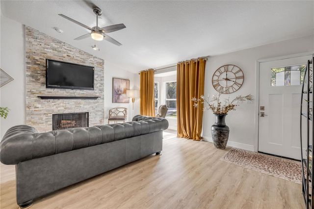 223 W ARIEL ROAD, Edgewater, FL 32141